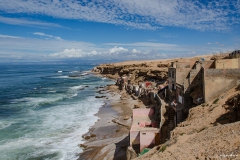 Village en bord des falaises