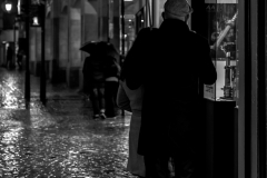 sous_la_pluie